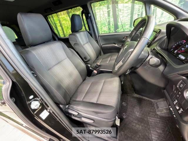 Toyota VOXY 2017-08 321550-8