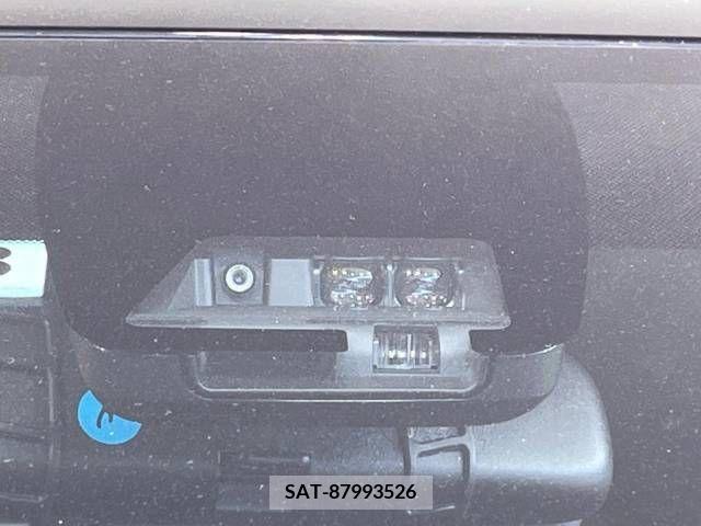 Toyota VOXY 2017-08 321550-5