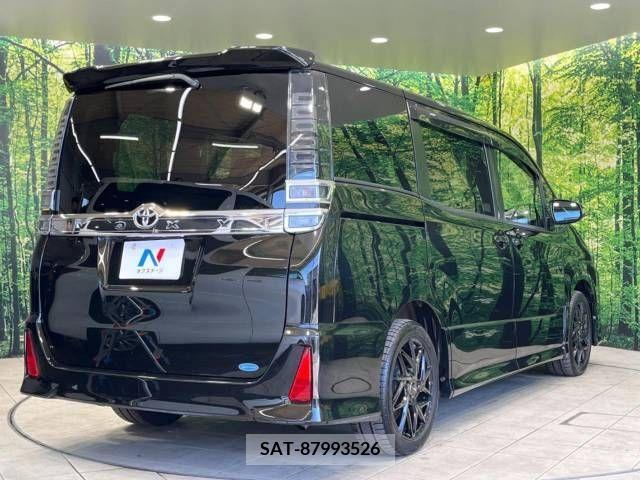 Toyota VOXY 2017-08 321550-18
