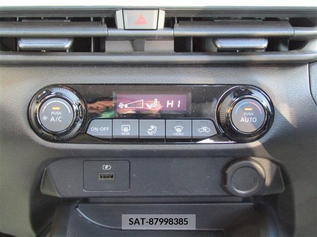 Nissan NOTE 2023-03 205429-12
