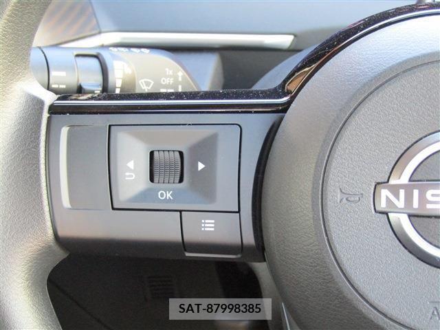 Nissan NOTE 2023-03 205429-11