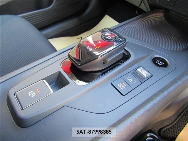 Nissan NOTE 2023-03 205429-4