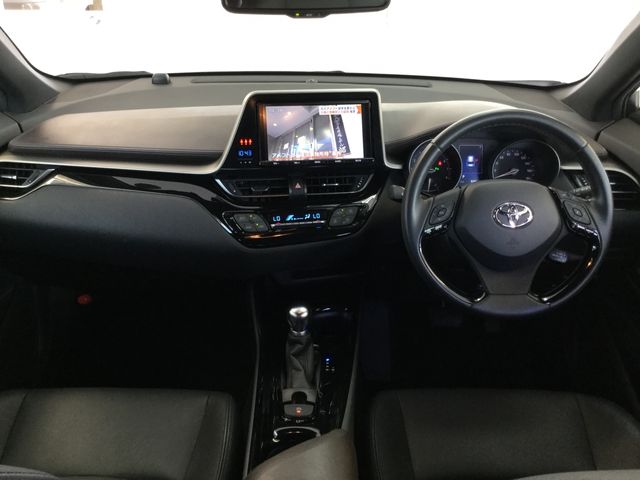 Toyota C-HR 2017-02 7347-3