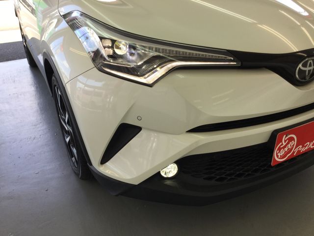 Toyota C-HR 2017-02 7347-26
