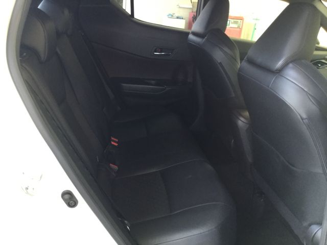 Toyota C-HR 2017-02 7347-19