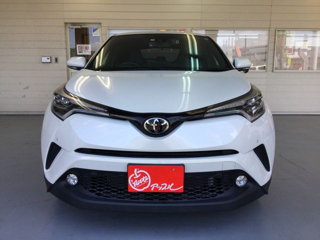 Toyota C-HR 2017-02 7347-13