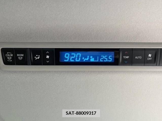 Toyota VELLFIRE 2019-01 207471-7