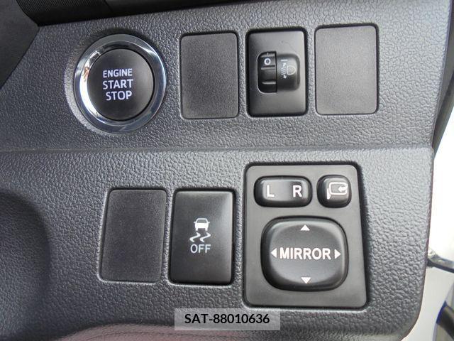Toyota RACTIS 2014-02 313642-10