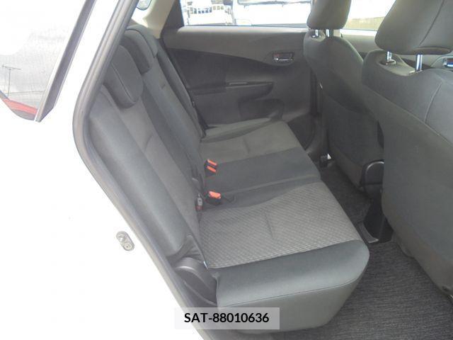 Toyota RACTIS 2014-02 313642-6
