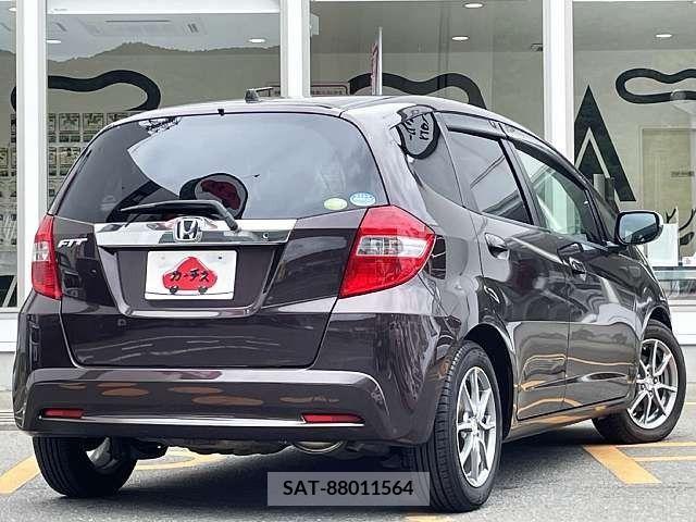 Honda FIT 2011-03 326802-2