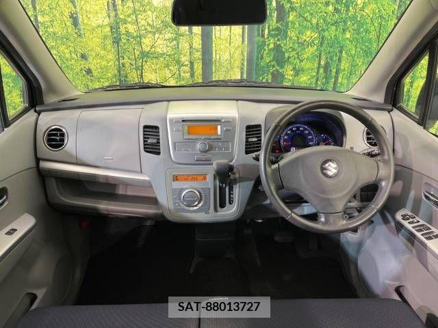 Suzuki WAGON R 2012-01 247799-1