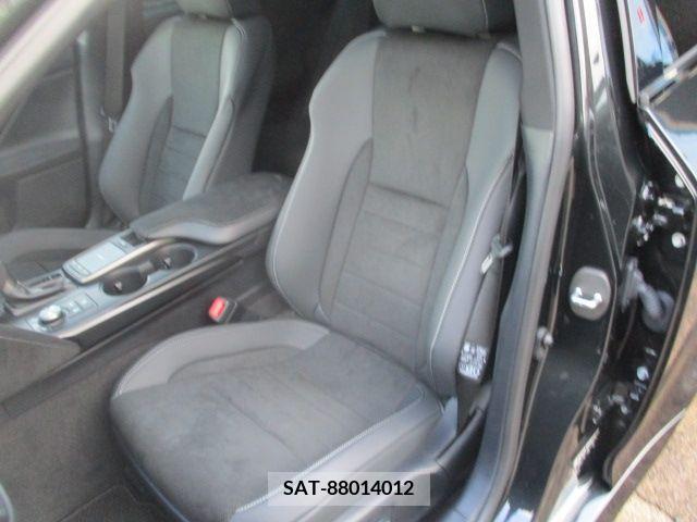 Lexus IS 2023-09 391865-14