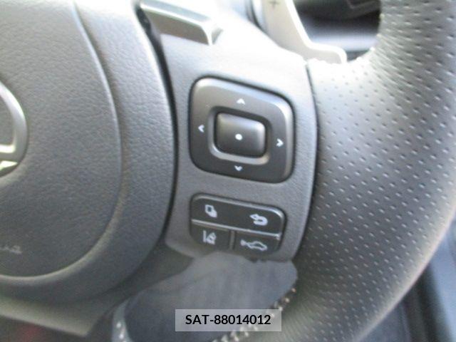 Lexus IS 2023-09 391865-19