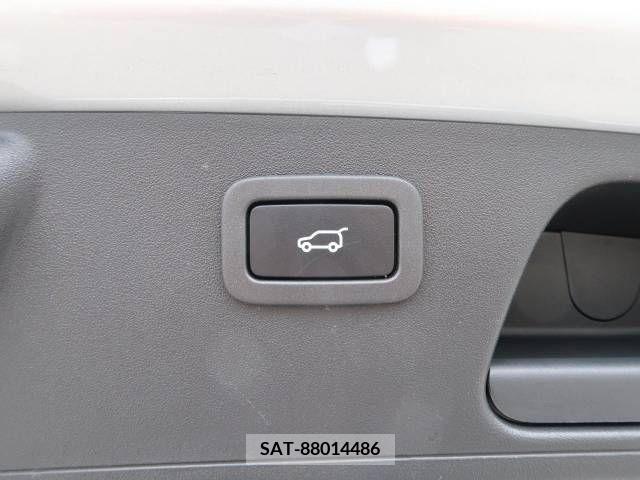 Jaguar E-PACE 2021-06 273962-17