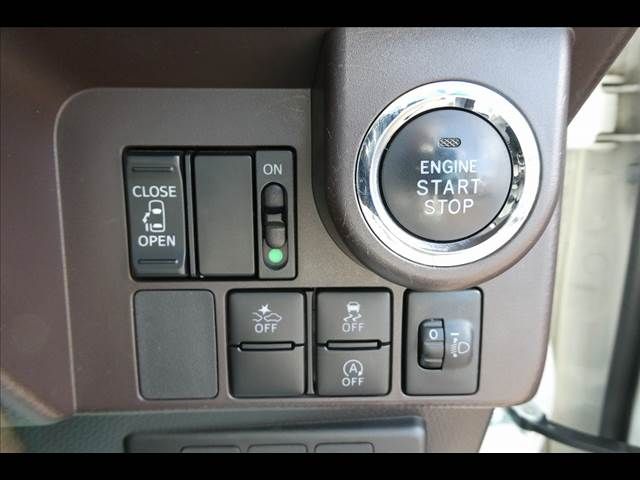 Subaru JUSTY 2018-08 11393-7