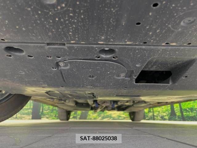 Mazda DEMIO 2019-03 296650-19