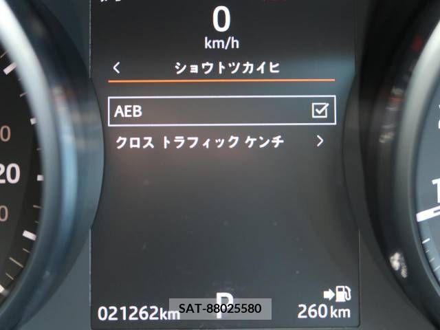 ROVER RANGE ROVER 2018-03 367527-3