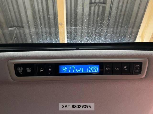 Toyota ALPHARD 2022-04 299552-6