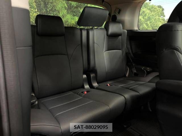 Toyota ALPHARD 2022-04 299552-10