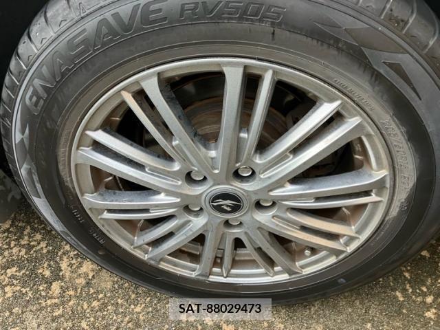 Nissan SERENA 2009-10 393920-8
