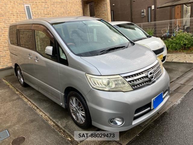 Nissan SERENA 2009-10 393920-1