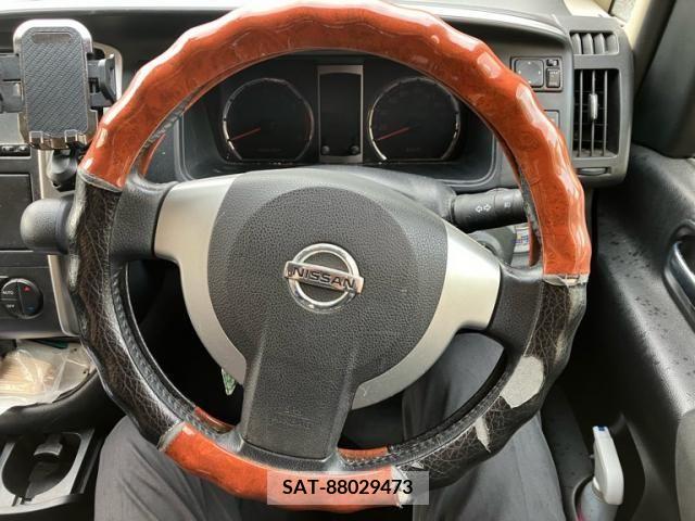 Nissan SERENA 2009-10 393920-14
