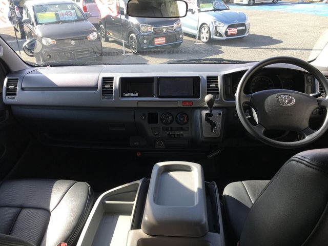 Toyota REGIUSACE VAN 2009-04 186648-5