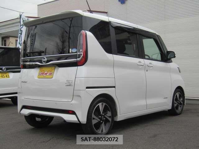 Nissan ROOX 2020-10 220433-4
