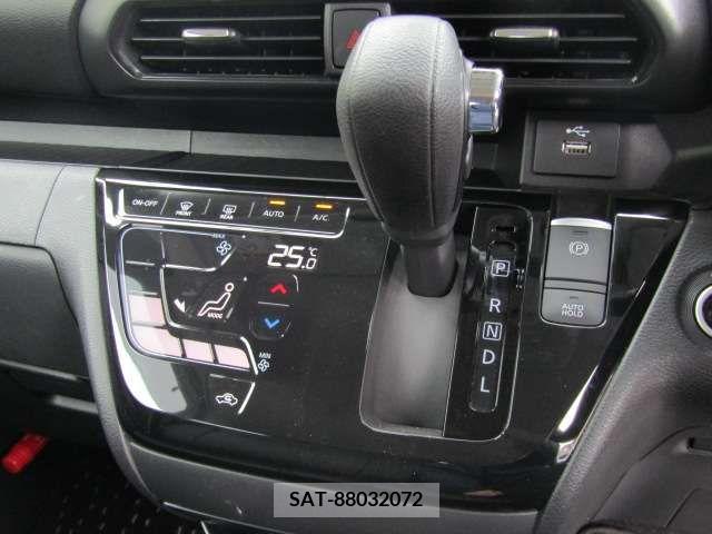 Nissan ROOX 2020-10 220433-15