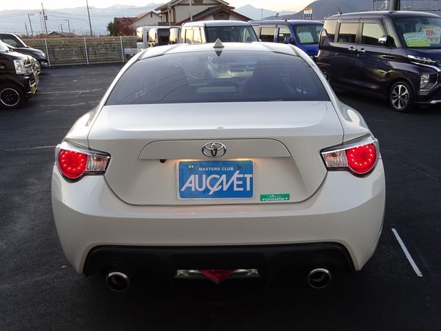 Toyota 86 2012-10 182588-4