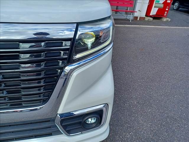 Suzuki SPACIA 2019-11 192239-27