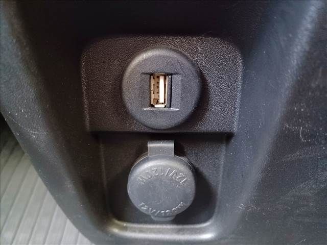 Suzuki SPACIA 2019-11 192239-13