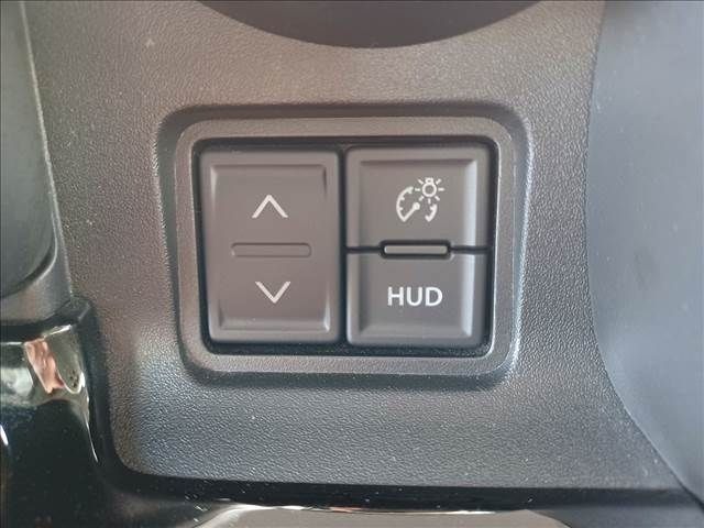 Suzuki SPACIA 2019-11 192239-21