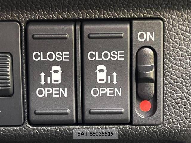 Honda FREED 2022-04 238138-3