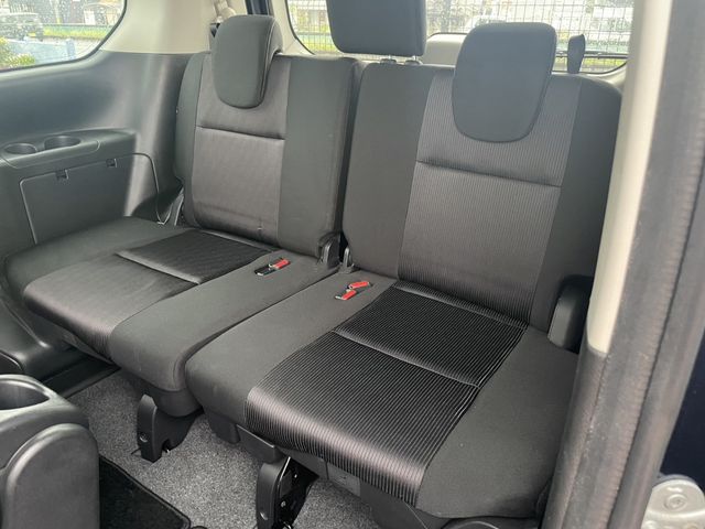 Nissan SERENA 2018-08 23085-19