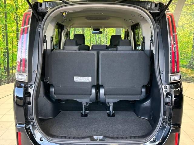 Toyota NOAH 2018-09 180984-12
