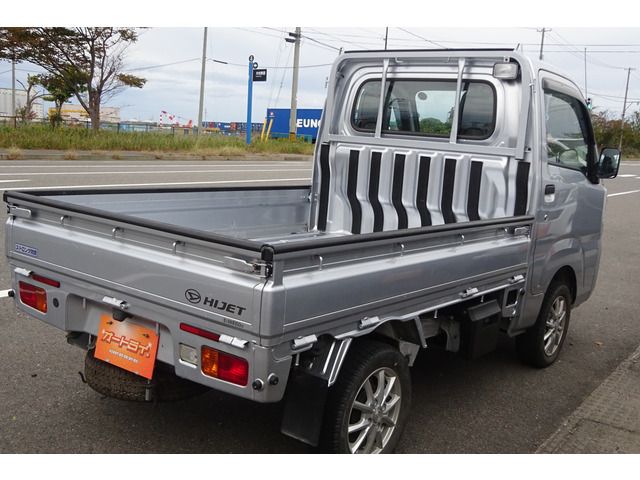 Daihatsu HIJET TRUCK 2021-05 185016-3