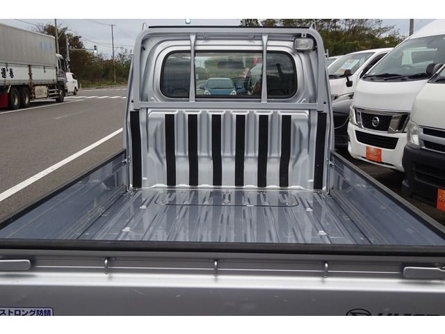Daihatsu HIJET TRUCK 2021-05 185016-9
