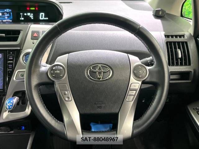 Toyota PRIUS ALPHA 2015-06 282462-11