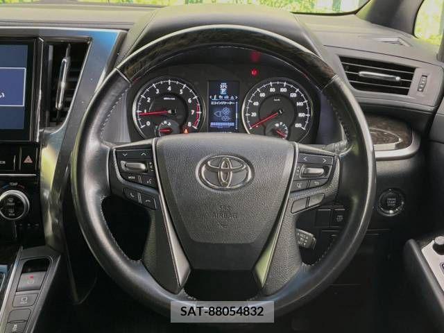 Toyota VELLFIRE 2016-08 210148-11