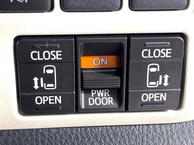 Toyota NOAH 2018-02 29301-4