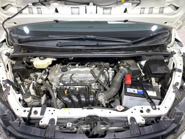 Toyota NOAH 2018-02 29301-18