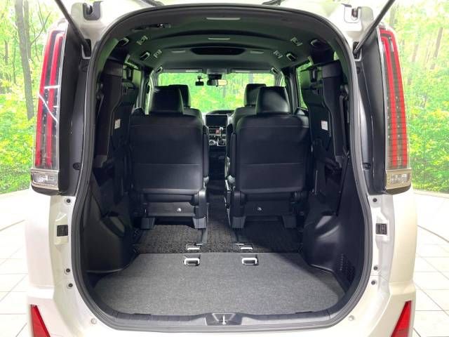 Toyota NOAH 2018-02 29301-10