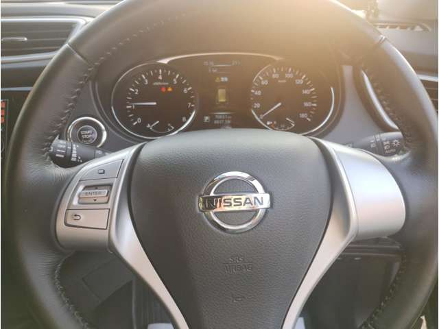 Nissan X-TRAIL 2015-03 19531-6