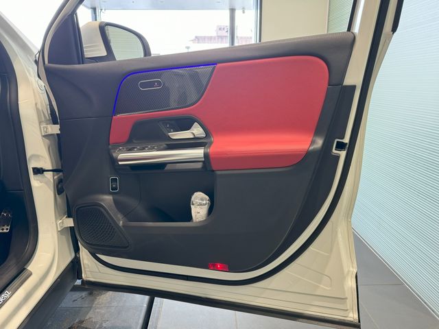 Mercedes Benz GLA-CLASS 2022-11 186764-7