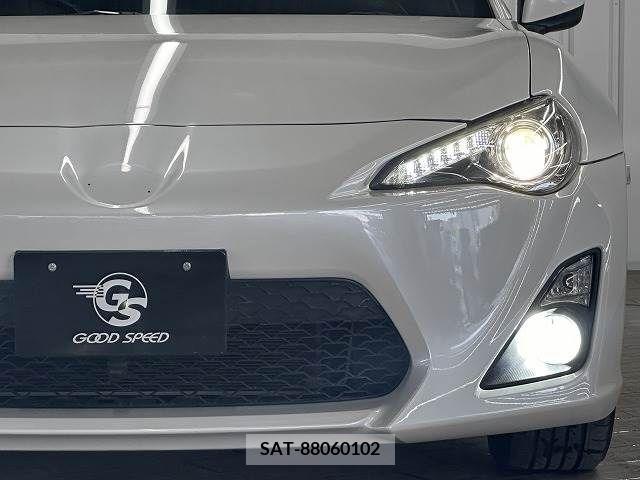 Toyota 86 2013-05 331031-17