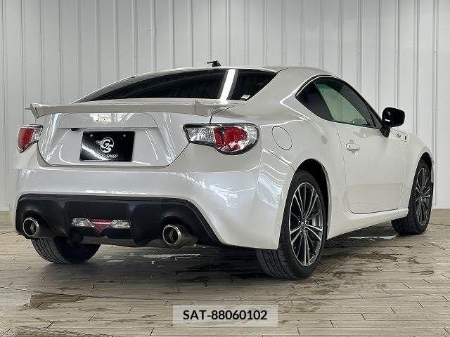 Toyota 86 2013-05 331031-15