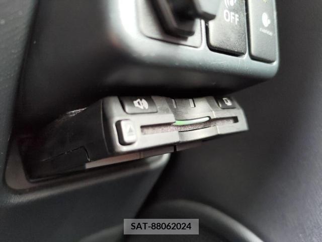Toyota AQUA 2014-01 260542-18
