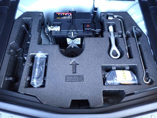 Nissan NOTE 2018-09 12777-17