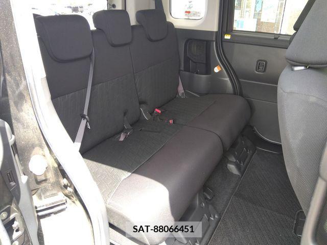 Toyota TANK 2017-05 288961-13